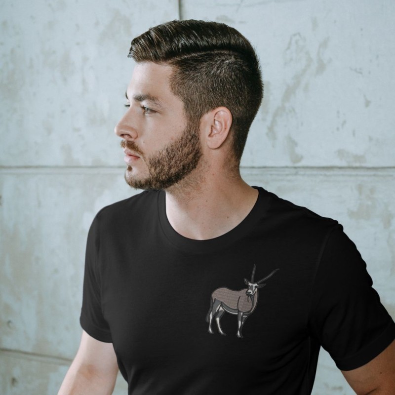 Chandail brodé Unisexe ''Oryx gazelle''