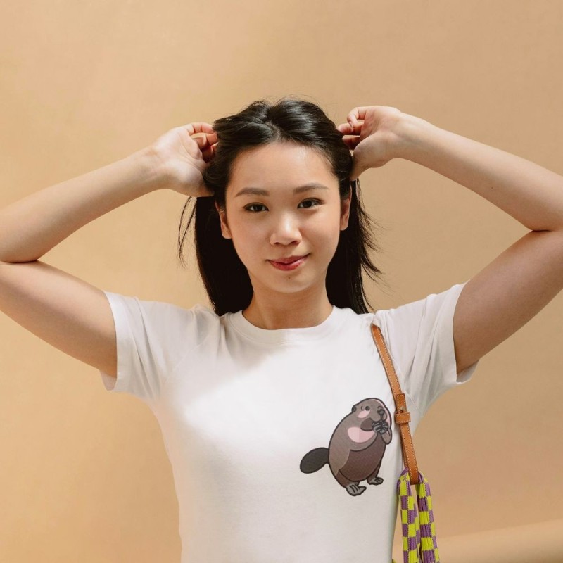 Embroidered Women's Shirt ''Beaver''