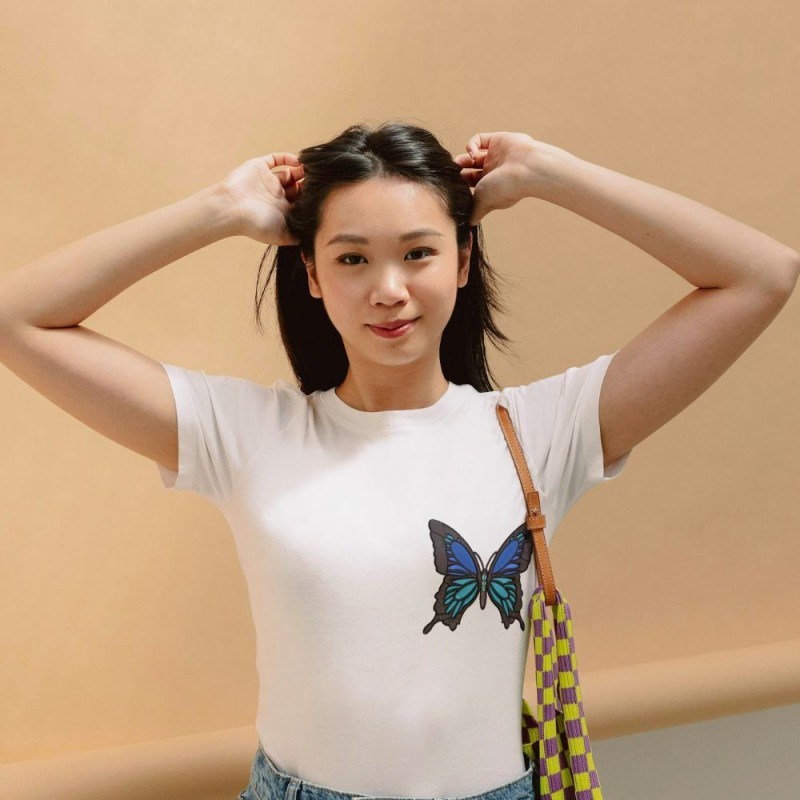 Chandail brodé Femme ''Morpho bleu''