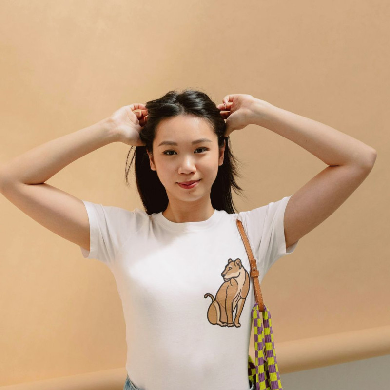 Embroidered Unisex's Shirt ''Lion''