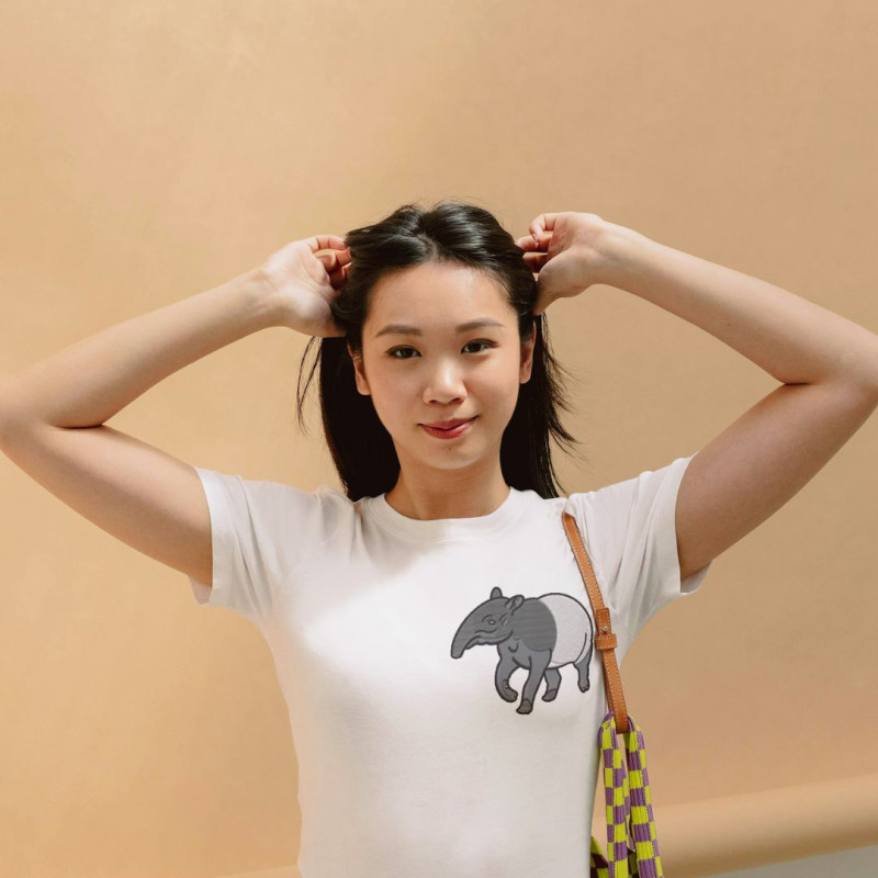 Embroidered Women's Shirt ''Tapir''