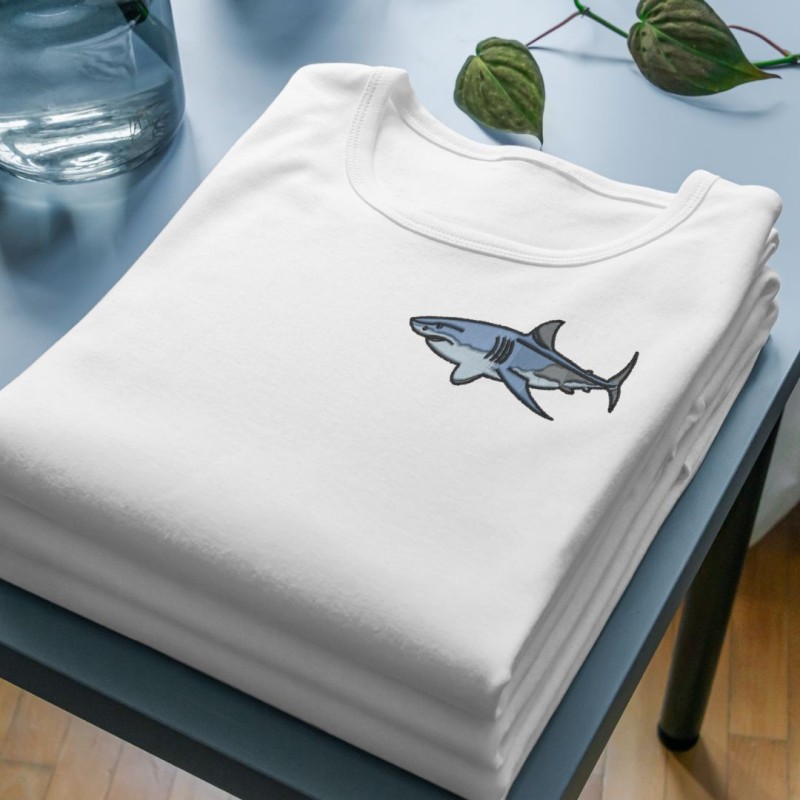 Chandail brodé Femme ''Requin''